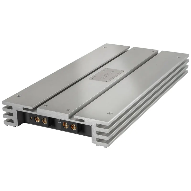BRAX GX2400 | High-End 4-Kanal Verstärker - Farbe silber, Kühlkörper kurz
